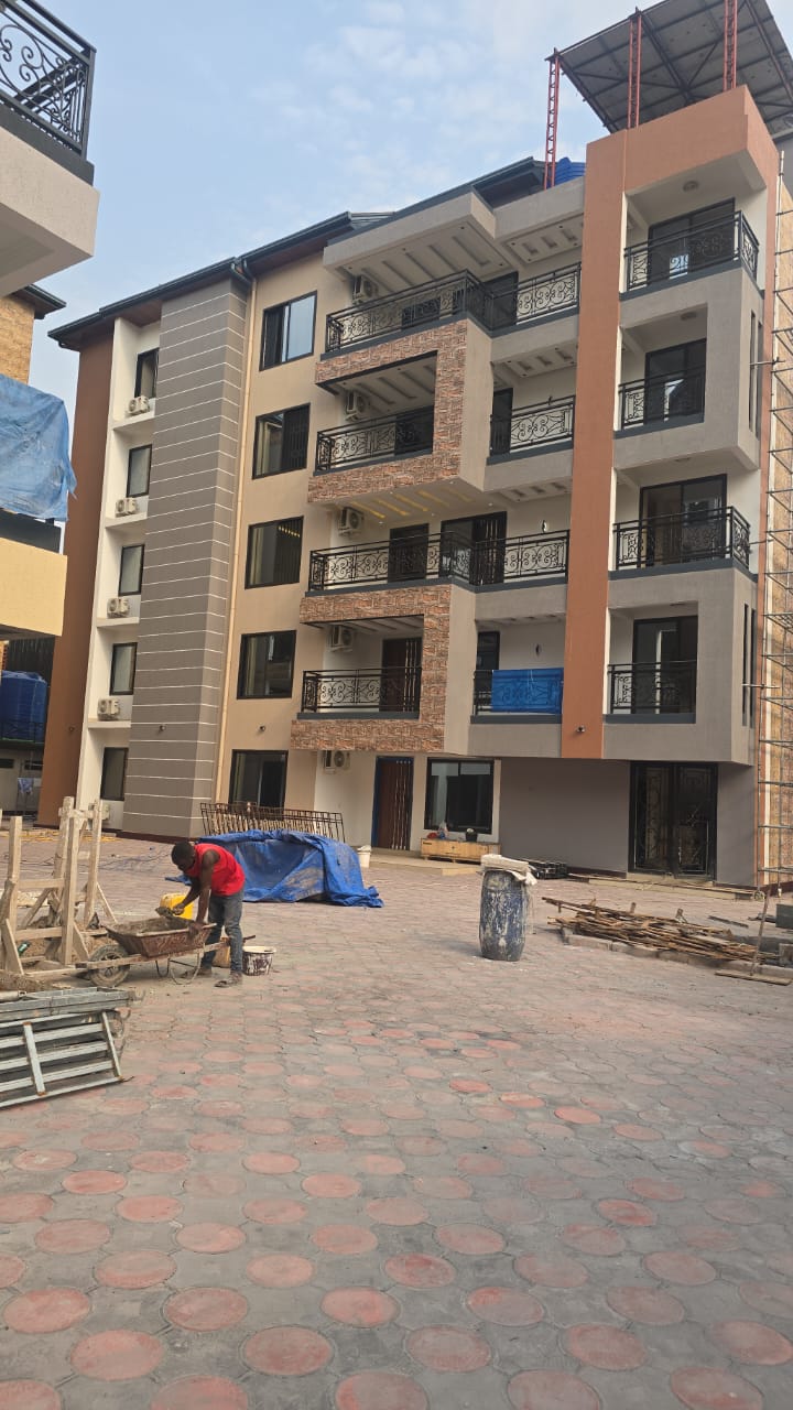 Immeuble R+4 Appartements de Luxe à Gombe, Kinshasa